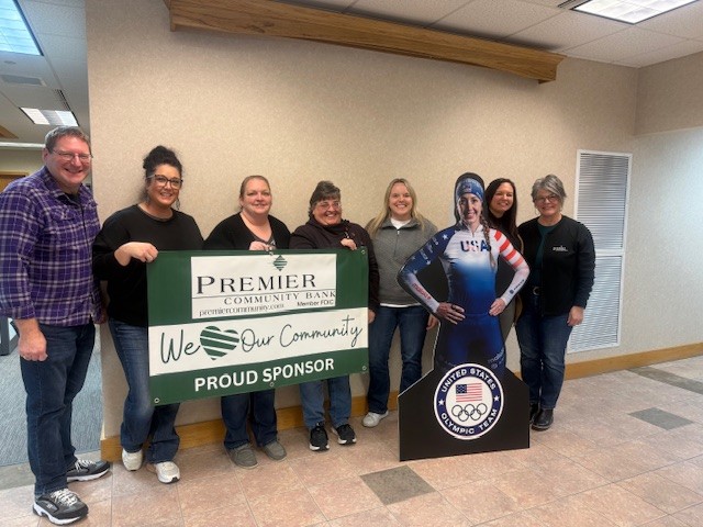 Cheering on Deedra Irwin!